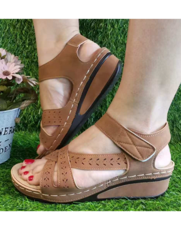 Sandalias De Mujer Color Unico x 8 Pares. Talla: 36 al 41