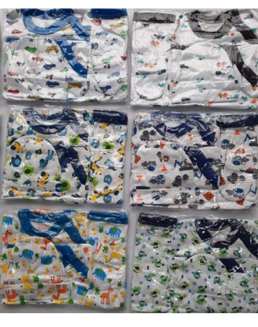 4 Set Ajuar para Bebes 3 a 6 Meses.(1 Set Trae:Body, Camiseta,Panty, Gorro, Miton )