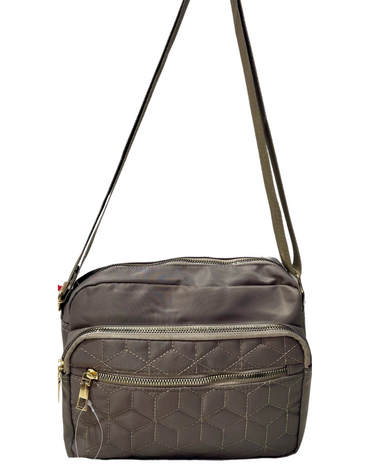 Bolso Bella Colores Surtidos x 12 Unds.Medidas:15 x 25 cm aprox.