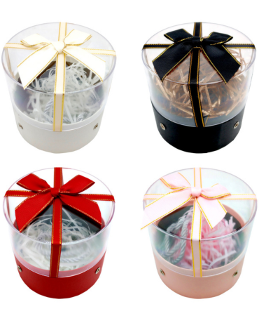 Caja Circulo Ventana Acrílico Colores Surtidos x 4 Unds. Medida: 14 x 12 x 11 cm aprox.
