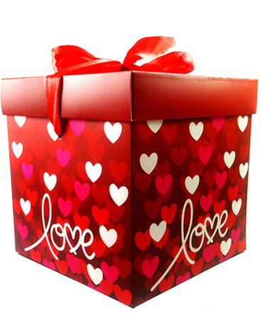Caja Plegable Love x 12 Unds. Medidas: 22 x 22 cm aprox.