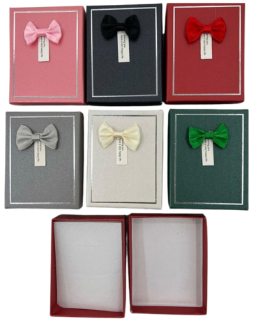 Caja de Regalo Colores Surtidos x 48 Unds Medida: 7 x 9 cmaprox.