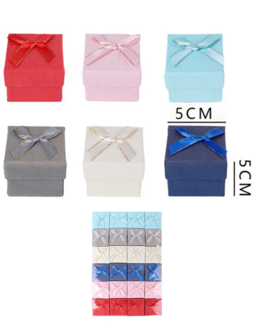 Caja de Regalo Colores Surtidos x 12 Unds. Medidas: 5 x 5 cm  aprox.