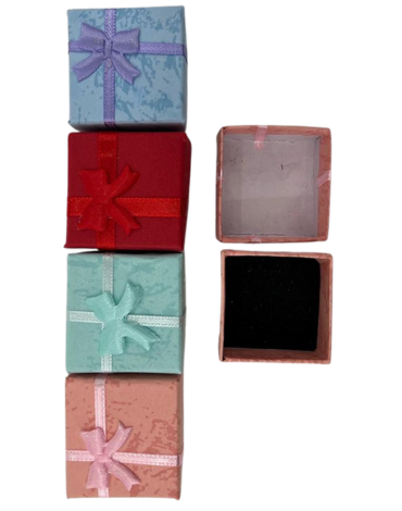 Caja de Regalo con Lazo Colores Surtidos x 48 Unds Medida: 4x 4 cm aprox.