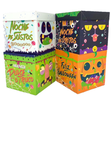 Caja de Regalo de  Halloween x 12 Unds. Medidas: 22 x 22 cm  aprox.