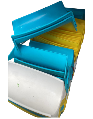 Porta Completo de Plástico con Pata  x 36 Unds.