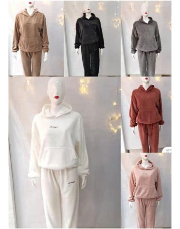 Conjunto Buzo Plush de Mujer con Gorro Colores Surtidos x 120 Unds Talla: Estándar