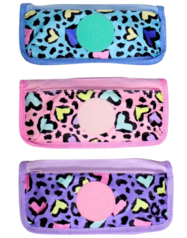 Estuche Escolar Animal Print Colores Surtidos x 4 Unds.Medida: 12 x 22 x 6 cm aprox.
