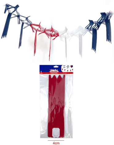 Guirnalda Tricolor Fiestas Patrias x 48 Unds. Medida: 4 cm x 2 mt aprox.