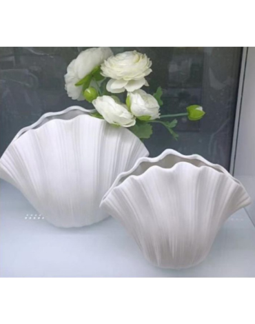 Jarro Decorativo Blanco x 3  Unds. Medida: 28,5 x 17 x 20 cms aprox