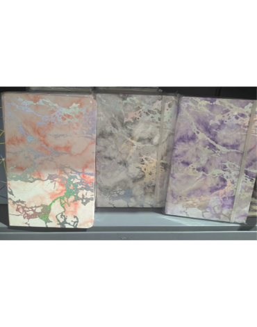 Libreta Marmoleada Colores Surtidos x 12 Unds. Medida: 13 x 18.5 x 1.5 cm aprox.