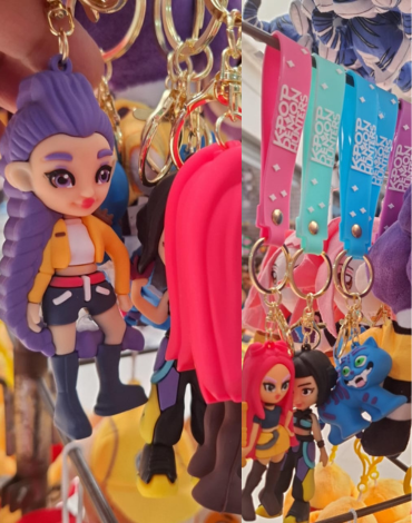 Llavero Guerreras K- POP x 12 Unds.