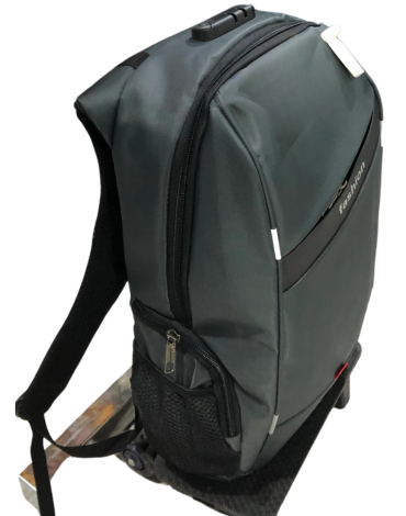 Mochila Notebook Antirobo Con Ruedas Color Único x 12 Unds. Medida: 50 x 30 cm aprox.
