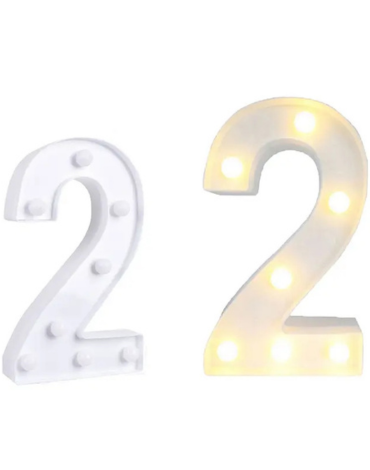 Numero 2 con Luz Amarilla Led x 4 Unds.Medida: 22 x 10 cm aprox.