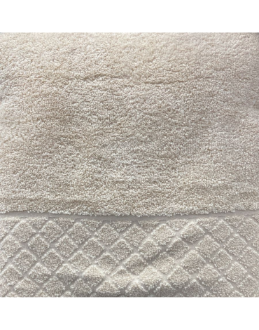 Toalla de Baño 100% Algodón Color Beige x 4 Unds. Medida: 70 x 130 cm aprox.