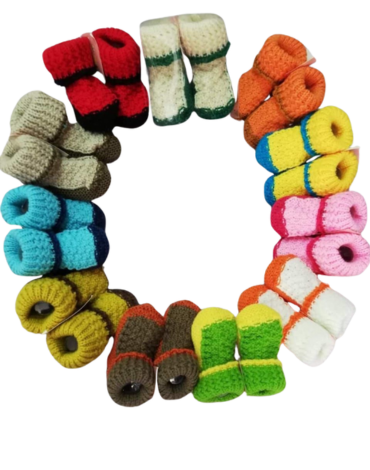 Zapatos para Bebe de Lana x 12 Pares.Talla: 6 a 12 Meses.