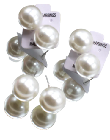 4 Set de  Aros de Perlas Grande Color Blanco.(1 Set Trae: 36 PCS)