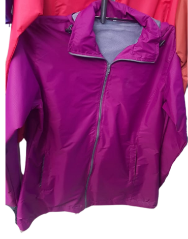 Cortaviento Mujer con Gorro x 4 Unds. Talla: M - L - XL - XXL
