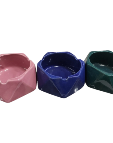 Cenicero Liso Hexagonal Colores Surtidos x 4 Unds. Medidas: 11 cm aprox