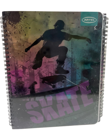 Cuaderno Universitario Tapa Dura Skate 100 Hojas Artel x 10 Unds.