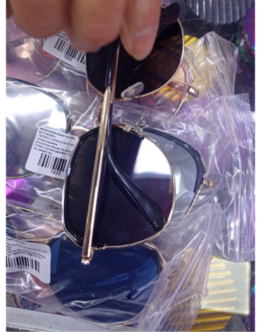 Lentes de Sol para Adultos Colores Surtidos x 12 Unds.