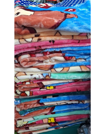 Manta de Bebe sin Gorro Colores Surtidos x 4 Unds.