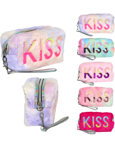 Cosmetiquero Afelpado Kiss Colores Surtidos x 4 Unds. Medida: 18 x 10 x 2 cm aprox.