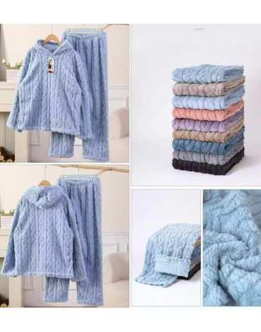 Pijama de Dama con Gorro Diseño Trenzado x 12 Unds. Tallas: M - L - XL - XXL