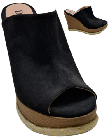 Sandalias con Plataforma Color Negro x 8 Pares. Talla: 35 al 40