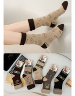 Calcetas de Mujer Con Toalla x 2 Docenas. Talla: 35 - 40