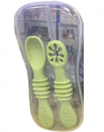 4 Set de Cucharas para Bebe Colores Surtidos (1 Set Trae: 2 PCS)