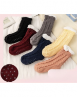 Calcetines de Mujer con Chiporro Colores Surtidos x 12 Pares.Talla: 36 al 42