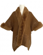 Poncho Tejido Cuello Peludo x 6 Unds. Medida: 110 x 160 cm aprox.