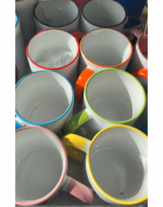 Taza de Cerámica Colores Surtidos x 48 Unds. Medida: 325 ML