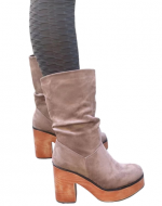 Botines de Mujer Gamuza Color Único x 8 Pares. Talla: 35 al 39