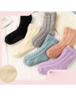 Calcetines de Mujer con Chiporro Colores Surtidos x 12 Pares.Talla: 36 al 42