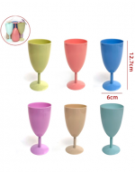 4 Set de Copas Plásticas Colores Surtidos (1 Set Trae 6 PCS) Medida: 6 x 12.7 cm aprox.