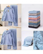 Pijama de Dama con Gorro Diseño Trenzado x 12 Unds. Tallas: M - L - XL - XXL