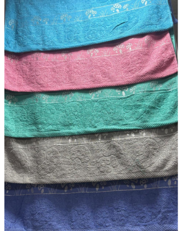 Toalla de Algodón Colores Surtidos x 12 Unds. Medida: 70 x 140 cm aprox