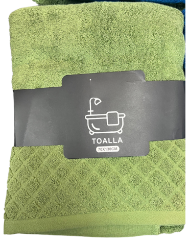 Toalla de Baño Color Verde x 6 Unds. Medida: 70 x 130 cm aprox.