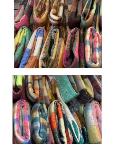 Bufandas Gruesa Colores Surtidos  al Azar x 12 Unds.