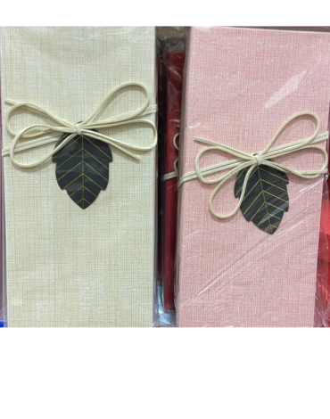 Cajas de Regalo x 6 Unds. Medidas: 28 x 12 x 5  cm aprox.