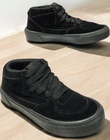 Zapatilla Escolar Color Negro x 12 Pares. Talla: 35 al 40